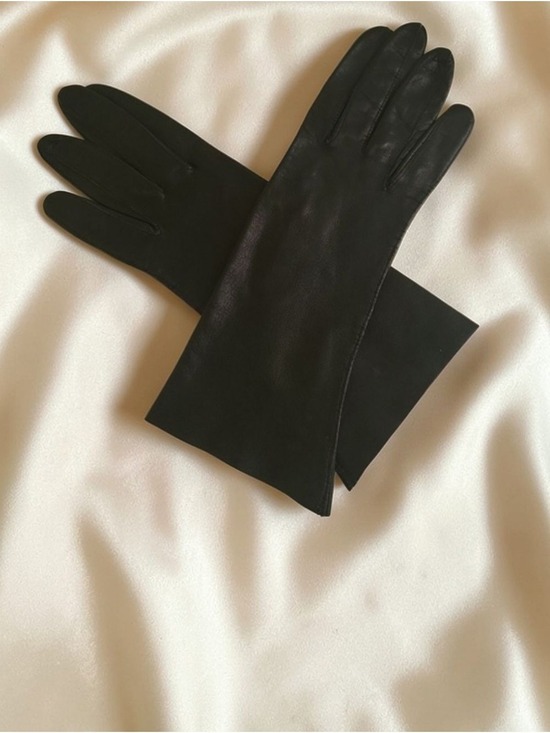 Vintage Accessories - Vintage 60s Black Leather Gloves Made in Italy Size 6.5 – 12” Elegant Classic